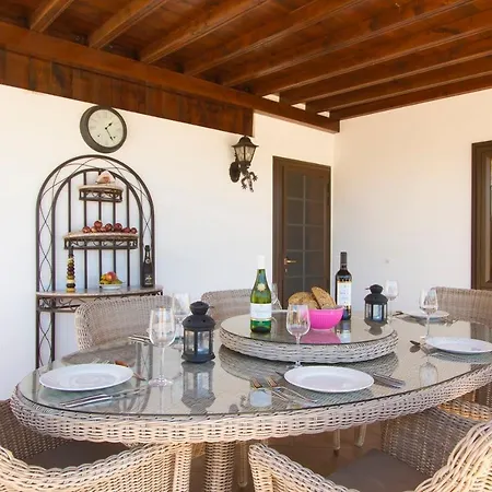 Casa Bellisima *